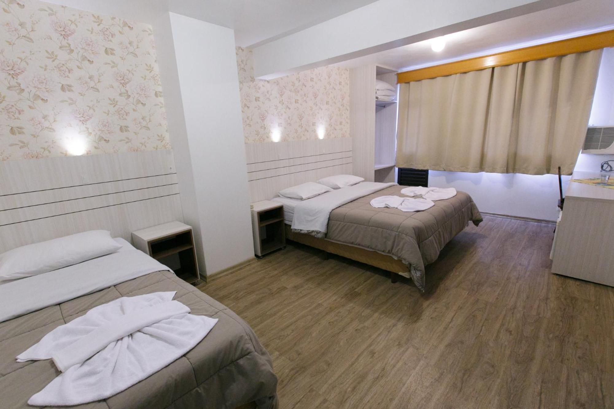Hotel 13 Linden เตรเซชิเลียส ภายนอก รูปภาพ