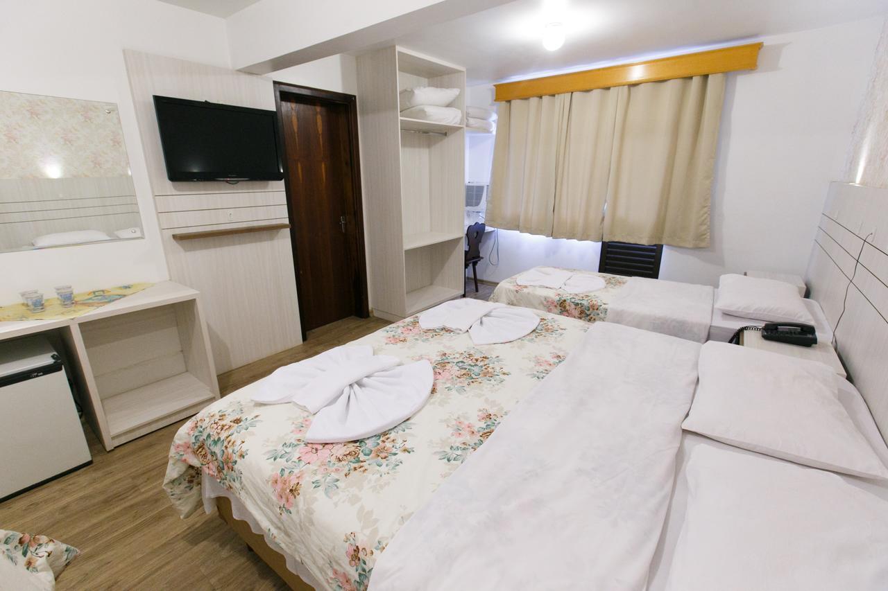 Hotel 13 Linden เตรเซชิเลียส ภายนอก รูปภาพ